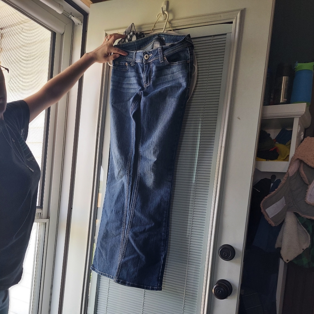 Maurices size 5/6 bootcut jeans